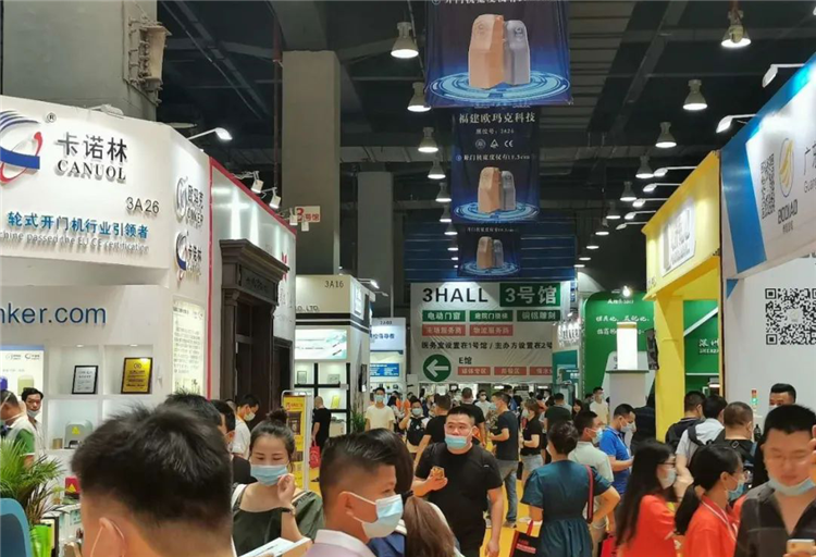 廣州遮陽(yáng)門窗展今日開(kāi)展,人氣爆棚! 展會(huì)新聞 第6張-聯(lián)拓創(chuàng)意